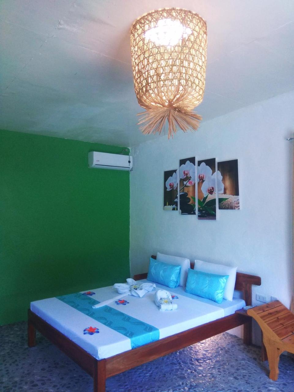 Oceanlife Explorers Resort Siquijor Δωμάτιο φωτογραφία
